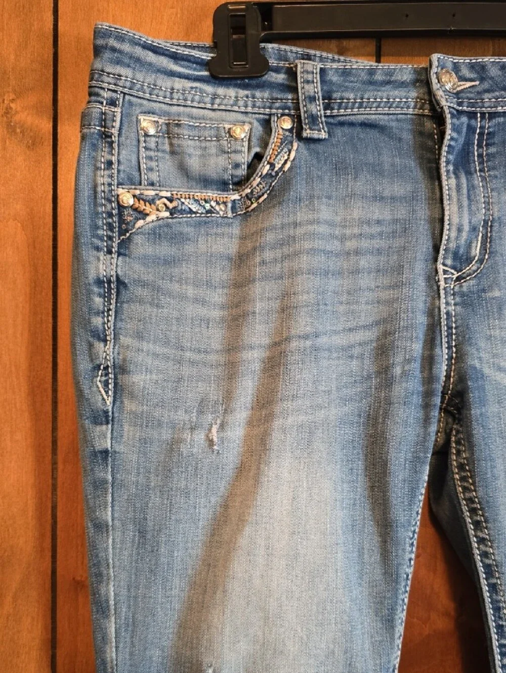 Grace In LA, Women's Light Blue Straight-Leg Jeans - Picture 2 of 13